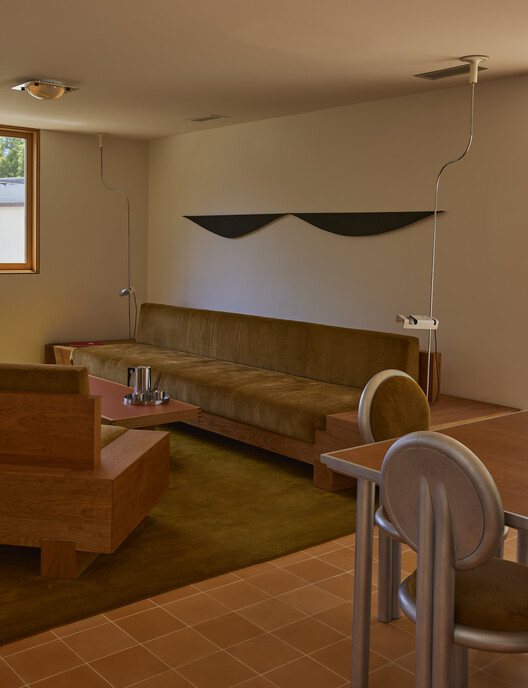 Day Job Office / 22RE - Image 9 of 24