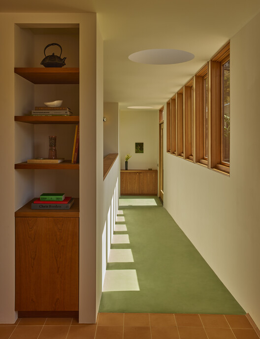 Day Job Office / 22RE - Image 6 of 24