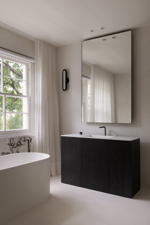 M Residence / Paul Conrad Architects M Residence / Paul Conrad Architects - Interior Photography, Bathroom, Bathtub, Sink