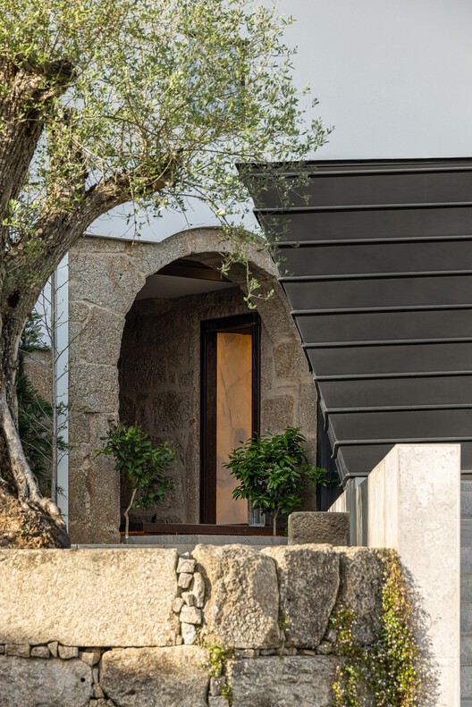 Moradia do Retiro / Ricardo Azevedo Arquitecto Moradia do Retiro / Ricardo Azevedo Arquitecto - Fotografia de Exterior, Concreto