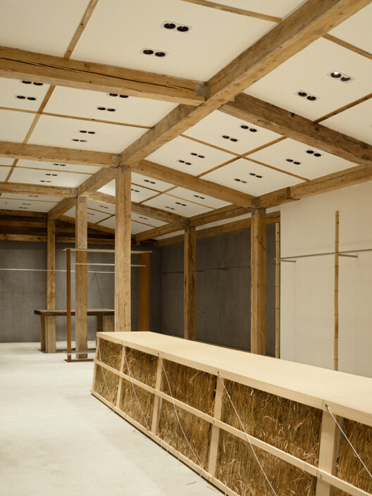 谷仓里 / 非知名设计工作室 - 15 的图像 24