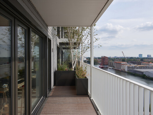 Stories Residential Building / Olaf Gipser Architects - Image 9 of 24