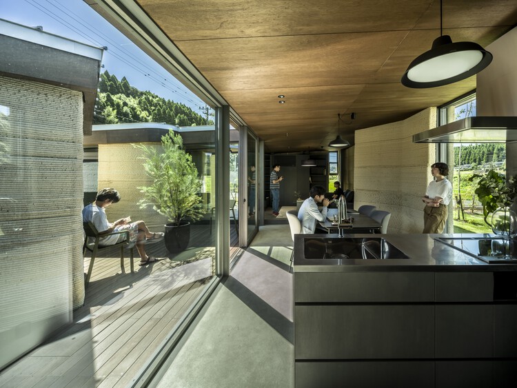 利布 B 型土坯房 / Lib Work Co., Ltd.  + Arup + ogawaa design studio + Studio QTN - 室内图, 厨房