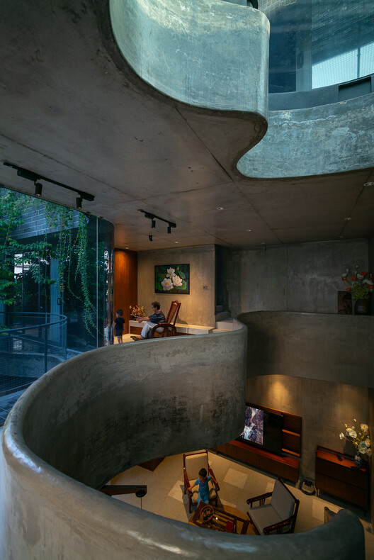 Casa Linh Trung / H.a - Fotografia de Interiores, Concreto