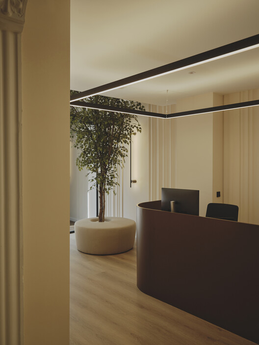 Sede Central de Anaford / Destudio Sede Central de Anaford / Destudio - Fotografía interior, Madera, Iluminación, Sillas