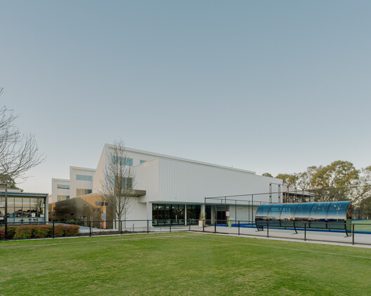 Coonawarra Willam Aquatic Center - Ivanhoe Grammar School / Peddle Thorp Architects - Image 11 of 27