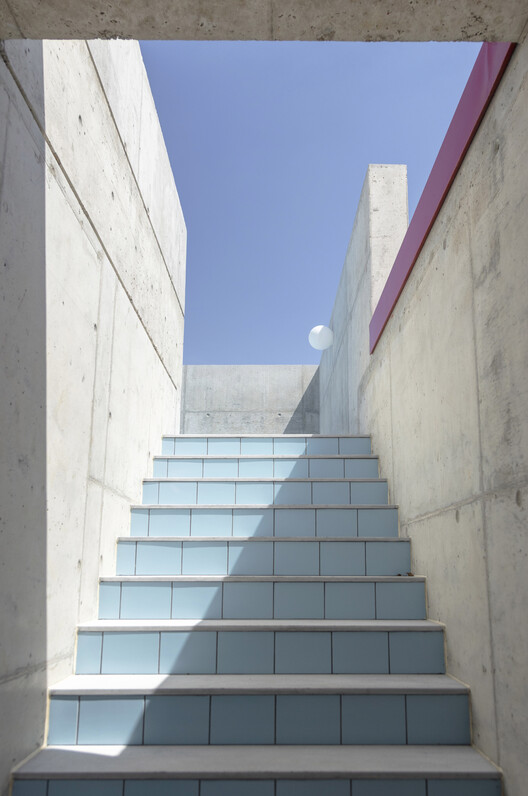 Casa Aer / Studio Kyriakos Miltiadou - Imagem 17 de 44