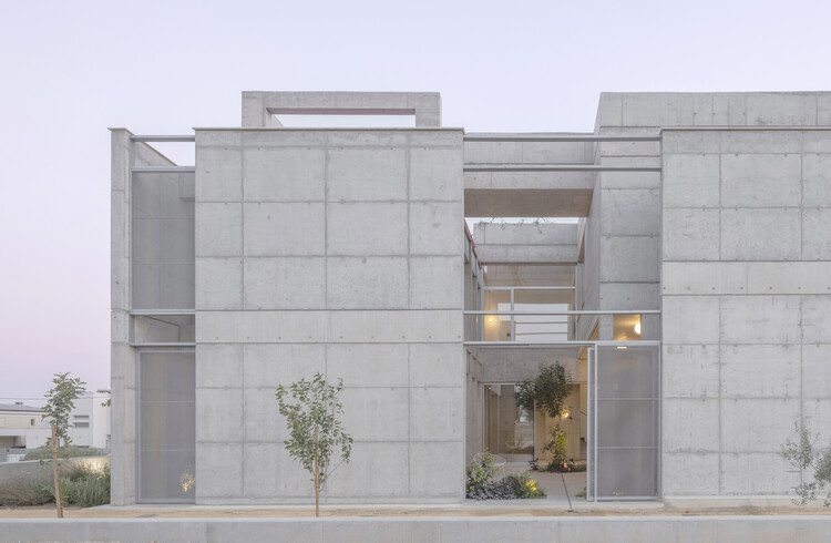 Aer House / Studio Kyriakos Miltiadou - Residential Architecture