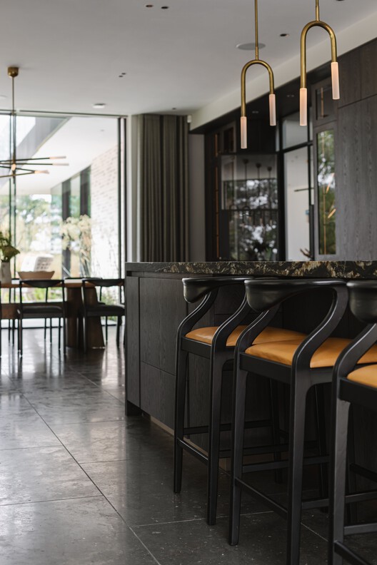 Weavers - Seer Green House / Des Ewing Architects - Interior Photography, Kitchen, Lighting, Glass, Chair