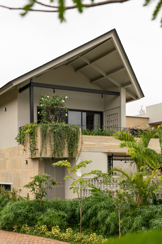 Villa Familia / unTAG - Exterior Photography, Garden, Balcony, Courtyard