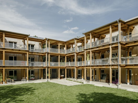 Wohnen Hoch Drei Building Community / Limbrock Tubbesing Architekten