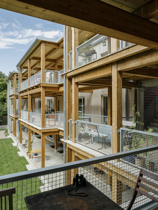 Conjunto Residencial Wohnen Hoch Drei / Limbrock Tubbesing Architekten - Imagem 15 de 23