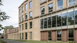 Het Streek Lyceum School / Atelier van Berlo + Ector Hoogstad Architecten