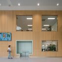 Het Streek Lyceum School / Atelier van Berlo + Ector Hoogstad Architecten - Interior Photography, Schools , Kitchen, Lighting