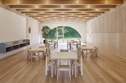 Allesamt Familycenter / Christian Schmoelz Architekt - Interior Photography, Dining room, Wood
