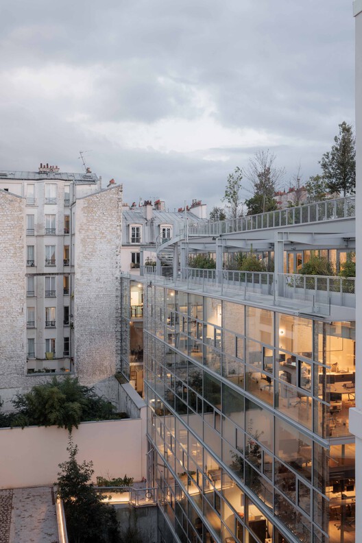 La Fondation 多功能综合体 / PCA-STREAM - 建筑图, 阳台, 玻璃, 具体的