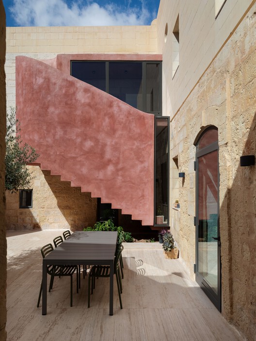 Casa Dar It-Tarag / Periti Studio - Fotografía de interiores, restaurante, escalera, hormigón