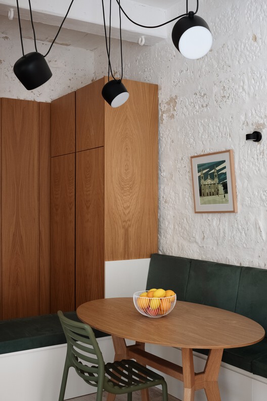 Casa Dar It-Tarag / Periti Studio - Fotografía de interiores, madera, mesas, sillas, iluminación