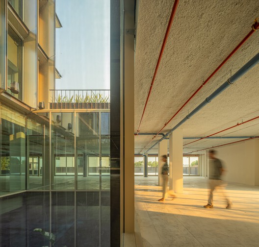 Edifício Mutual / OPENBOOK Architecture - Fotografia de Interiores, Vidro