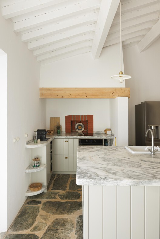 Monte Do Divor / Vasco Burnay Arquitectura Monte Do Divor / Vasco Burnay Arquitectura - Fotografia de Interiores, Cozinha, Madeira, Bancada