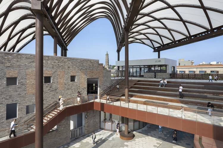 Centro de visitantes del muelle del puerto de Yueyang Hualing/Wang Hui|Práctica urbana - Imagen 6 de 34