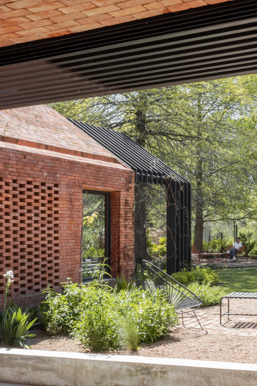 Casa CM / AtelierM + Nicolas Krause - Fotografía exterior, Ladrillo
