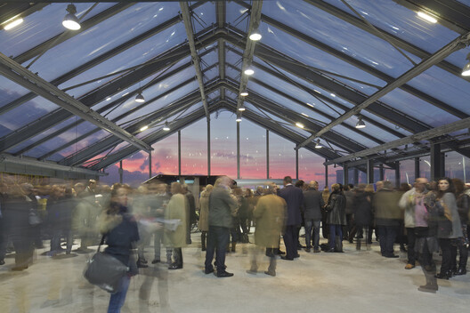 La arquitectura de la restricción: cuando no construir se convierte en diseño La arquitectura de la restricción: cuando no construir se convierte en diseño - Imagen 28 de 38