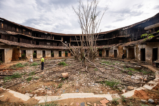 En diálogo con el código: calibrar estándares para la prosperidad de la reutilización adaptativa En diálogo con el código: calibrar estándares para la prosperidad de la reutilización adaptativa - Imagen 20 de 34