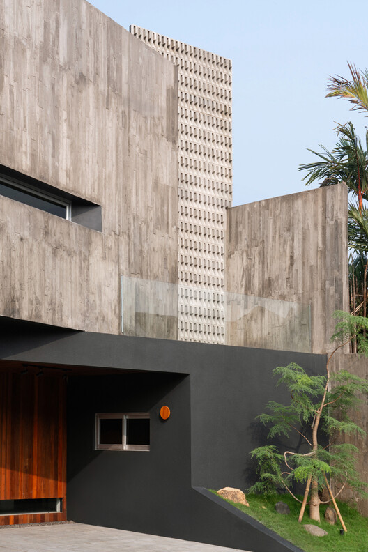 10º House / STUDIE - Exterior Photography, Concrete