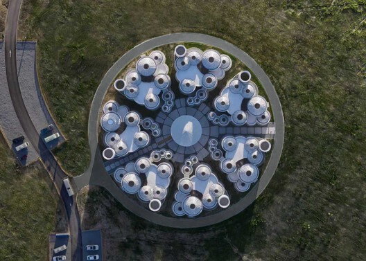 原宇宙-未来草原的生活范式 / 上海交通大学奥默默工作室 - 2 的图像 29