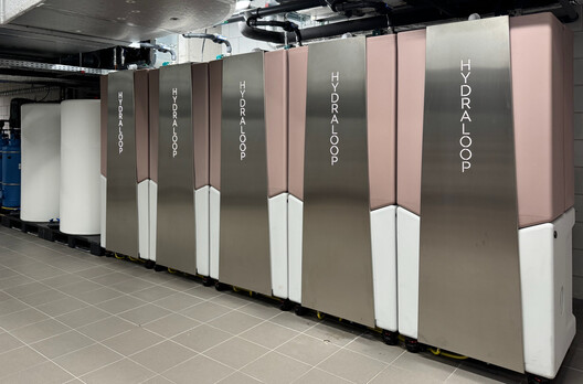 Closing the Water Loop with Greywater Recycling in the Bathroom - Image 2 of 15