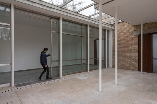 Re‑Situating Modernity: Bruno Giacometti’s Swiss Pavilion at the Venice Biennale Re‑Situating Modernity: Bruno Giacometti’s Swiss Pavilion at the Venice Biennale - Image 22 of 93