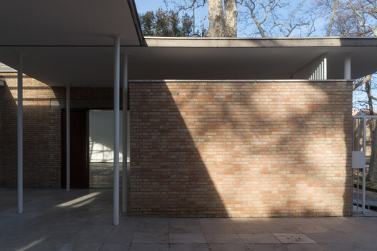 Re‑Situating Modernity: Bruno Giacometti’s Swiss Pavilion at the Venice Biennale Re‑Situating Modernity: Bruno Giacometti’s Swiss Pavilion at the Venice Biennale - Image 66 of 93