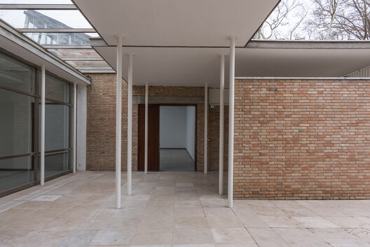 Re‑Situating Modernity: Bruno Giacometti’s Swiss Pavilion at the Venice Biennale Re‑Situating Modernity: Bruno Giacometti’s Swiss Pavilion at the Venice Biennale - Image 34 of 93