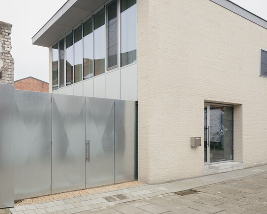 Household Practice / FELT architecture & design - Image 22 of 25