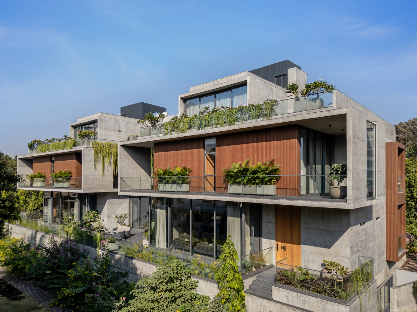 Twin House / Design Work Group