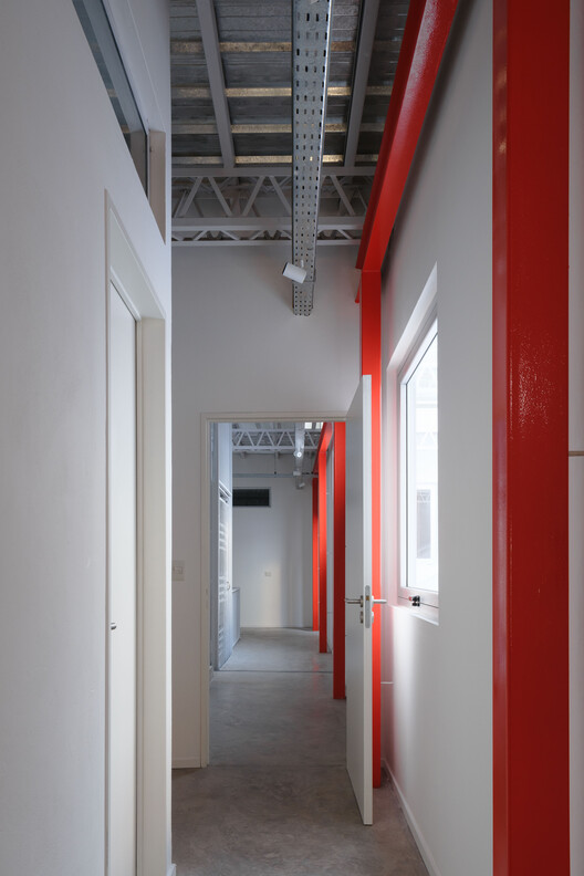 Reforma de Viviendas y Taller en Caldas / Juan Liniado - Imagen 17 de 28