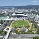 Edion Peace Wing Hiroshima / TOHATA ARCHITECTS & ENGINEERS, INC. + ENVIRONMENT DESIGN INSTITUTE + TAISEI DESIGN Planners Architects & Engineers - Exterior Photography, Stadiums, Cityscape