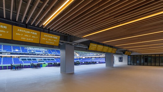 Edion Peace Wing Hiroshima / TOHATA ARCHITECTS & ENGINEERS, INC. + ENVIRONMENT DESIGN INSTITUTE + TAISEI DESIGN Planners Architects & Engineers Edion Peace Wing Hiroshima / TOHATA ARCHITECTS & ENGINEERS, INC. + ENVIRONMENT DESIGN INSTITUTE + TAISEI DESIGN Planners Architects & Engineers - Image 12 of 30