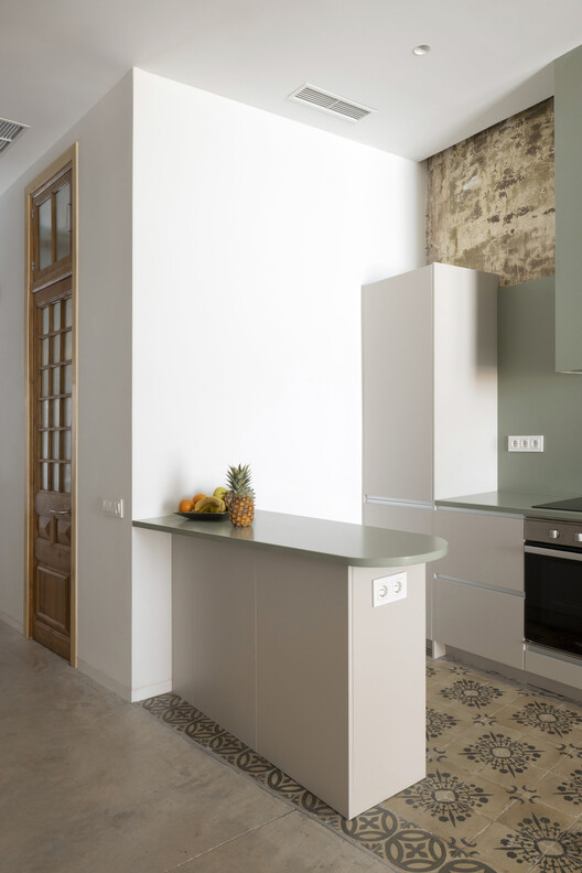 Reabilitação de Casa-Ateliê de Vidro Soprado em Barcelona / Nomadas Architecture Reabilitação de Casa-Ateliê de Vidro Soprado em Barcelona / Nomadas Architecture - Imagem 10 de 23