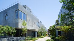 Nishiogi Comichi Terrace / Naruse Inokuma Architects