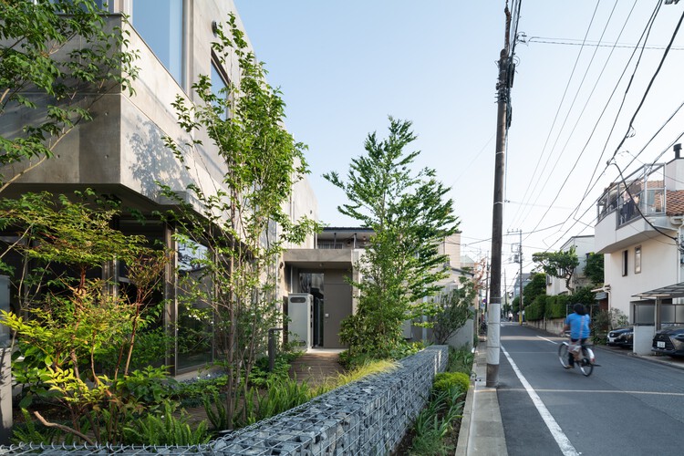 Nishiogi Comichi Terrace / Naruse Inokuma Architects - Exterior Photography