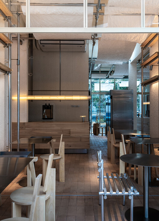 Local Tavlón / MMCV - Fotografía interior, Cocina, Madera, Iluminación, Vidrio, Sillas