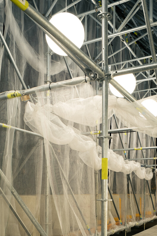 Pabellón Etxenoi / AMA Architects - fotografía de interiores, acero