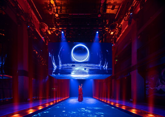 大理变压沉浸式剧场 / 时境建筑 大理变压沉浸式剧场 / 时境建筑 - 室内图, 灯