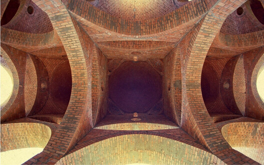 Abdelwahed El-Wakil Receives the 2025 Tamayouz Lifetime Achievement Award - Image 18 of 18