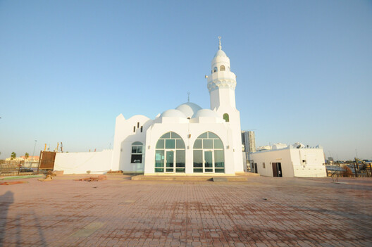 Abdelwahed El-Wakil Receives the 2025 Tamayouz Lifetime Achievement Award - Image 9 of 18