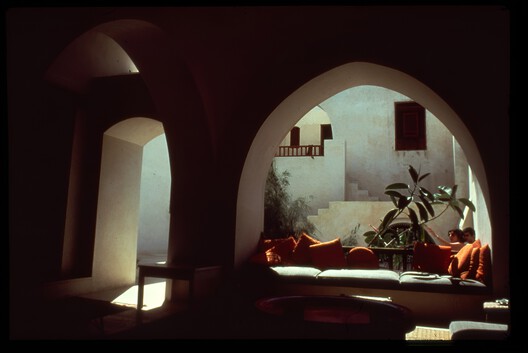 Abdelwahed El-Wakil Receives the 2025 Tamayouz Lifetime Achievement Award - Image 8 of 18