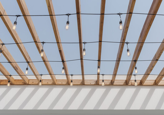 Fowóralé II. - Beach House / Oshinowo Studio - Image 15 of 19