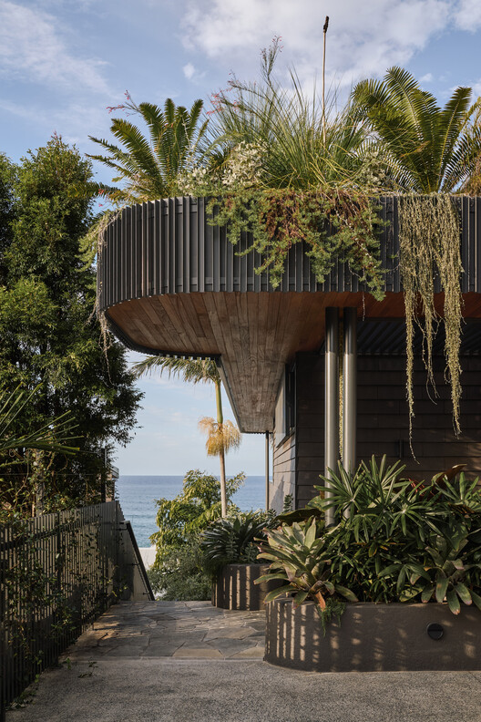 Casa de Praia Cobbadah / Hayman + Charlton Architects - Imagem 2 de 32